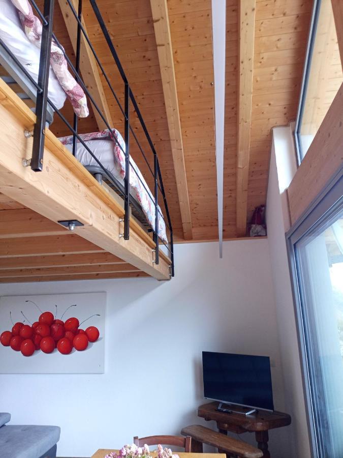 Casa Vacanze Ca'Del Miro Montemezzo Bugiallo エクステリア 写真
