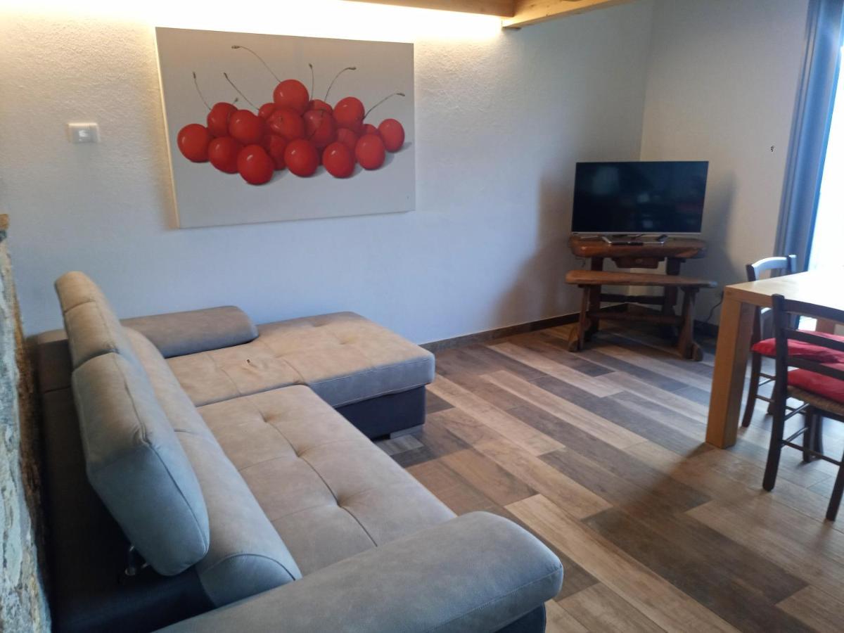 Casa Vacanze Ca'Del Miro Montemezzo Bugiallo エクステリア 写真
